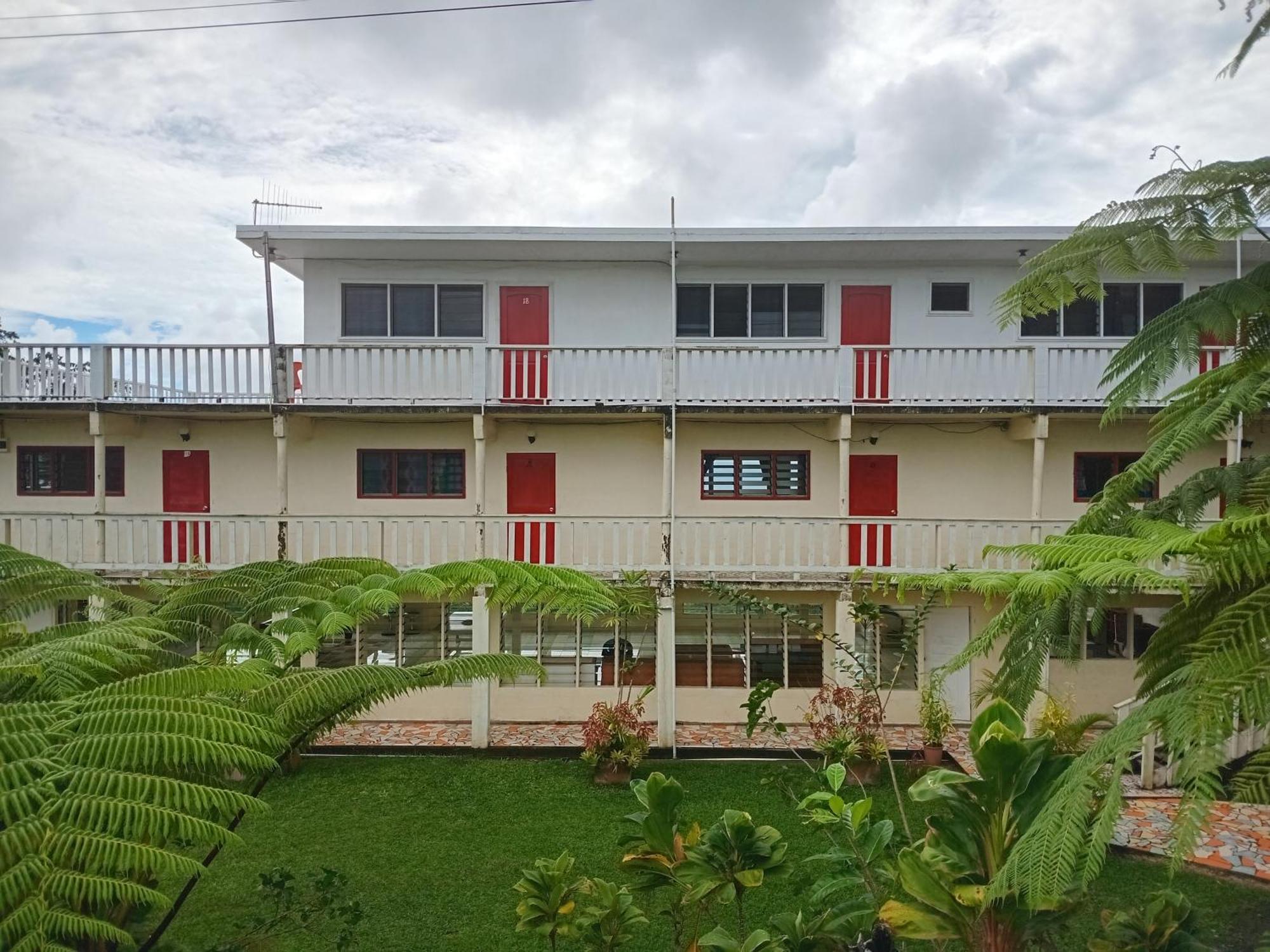 Dave Parker Eco Lodge Hotel Apia Exterior photo