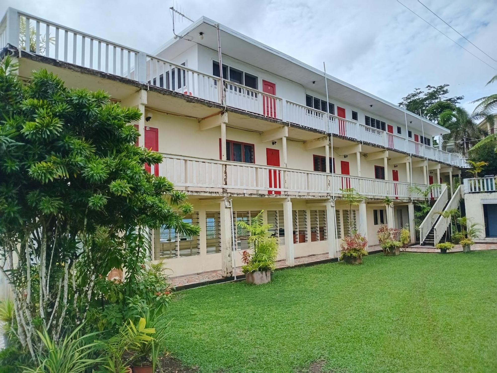 Dave Parker Eco Lodge Hotel Apia Exterior photo